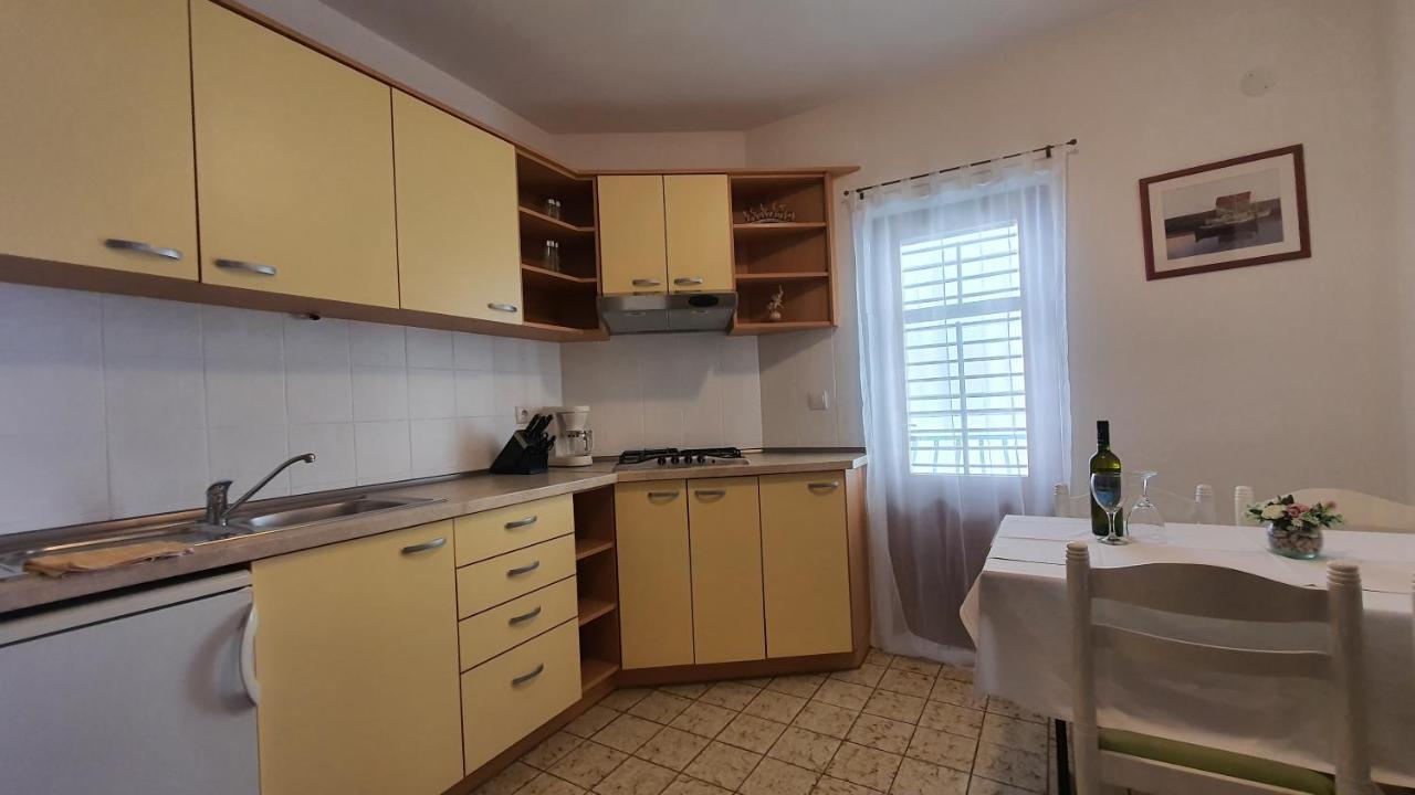 Astoria Promajna Apartment Exterior photo
