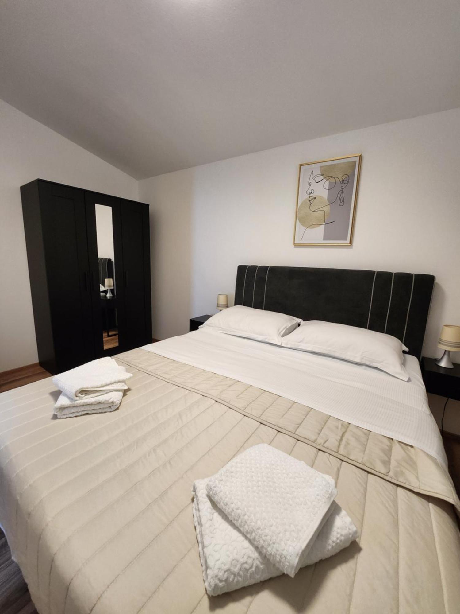 Astoria Promajna Apartment Exterior photo